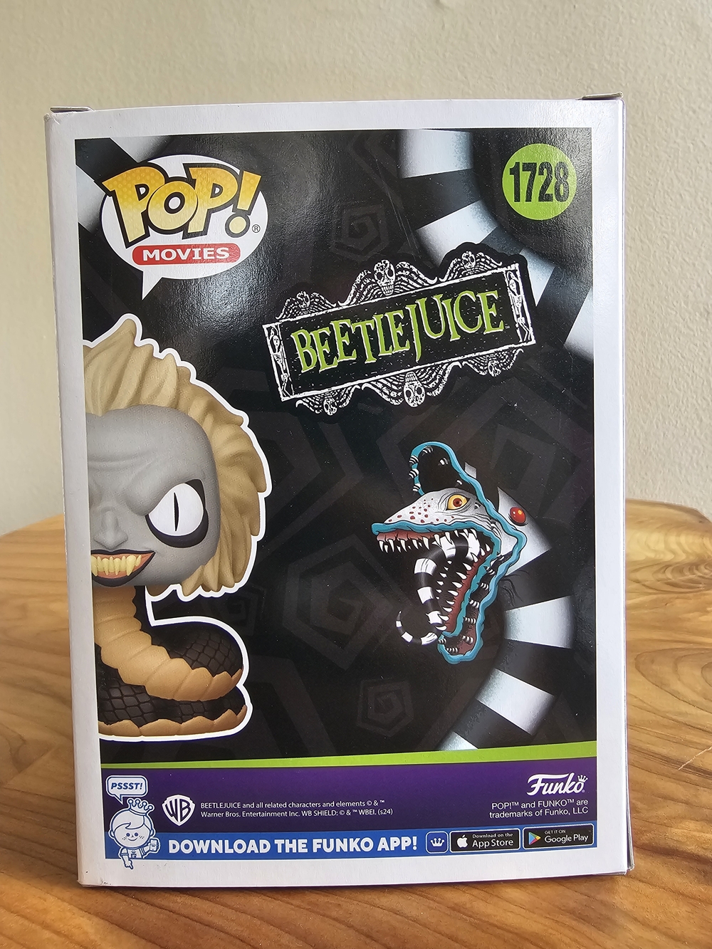 Funko Movies Beetlejuice #1728 Vinyl Figure - Gray/Green - Picture 4 of 8